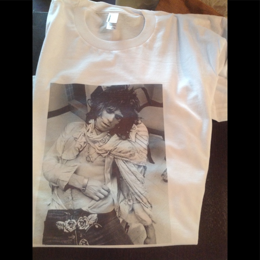 NEW! Keith tee